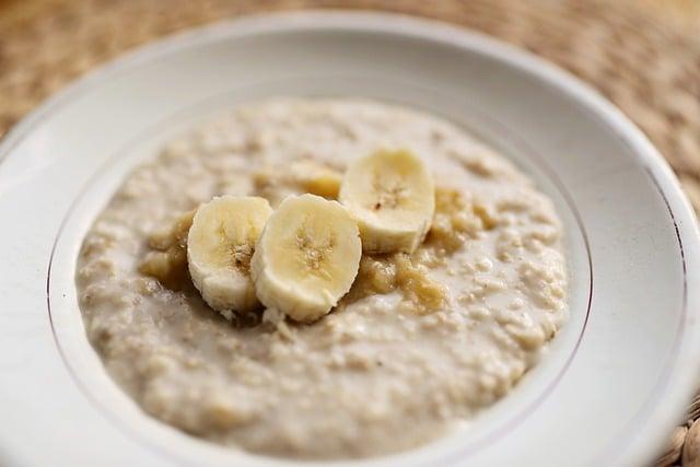 Ovesná svačinka s arašídy: Rychlý a zdravý recept na svačinu