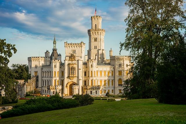 Kde se vyrábí arašídy Bohemia: Původ a výroba